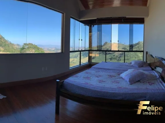 Imagem MANSÃO DUPLEX COM VISTA PARA AS MONTANHAS / VARGEM ALTA - ES