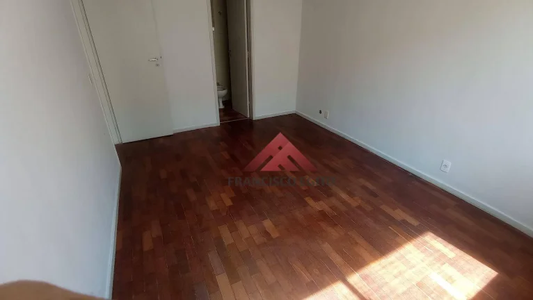 Imagem Apartamento à venda em Santa Rosa, com 2 quartos, 80 m² por R$ 350.000 - Niterói/RJ