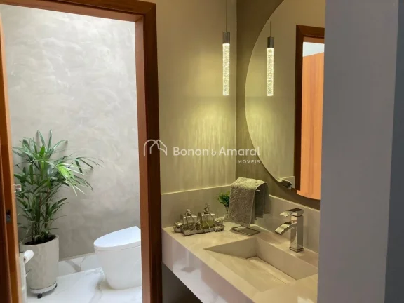 Imagem Linda casa no Condomínio Madre Maria Villac, em Valinhos, com 253m² de construção em um terreno ...
