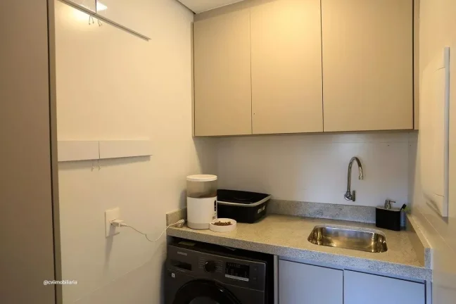 Imagem Localizado no charmoso bairro de Santo Agostinho, este apartamento oferece um estilo de vida confort...