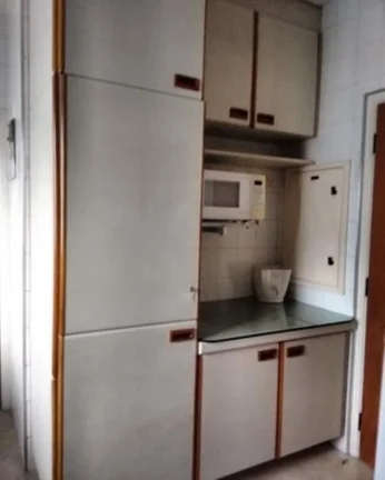 Imagem Apartamento à venda no Guarujá na Praia das Pitangueiras.