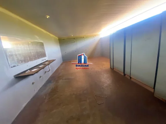Imagem Galpão 5.000m² para Aluguel em Bálsamo/SP