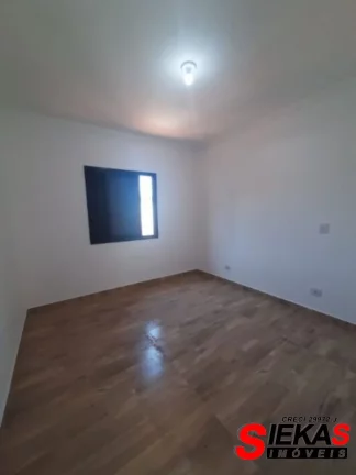 Imagem Impecável residência à venda na Penha de França, São Paulo-SP: 3 quartos, 3 suítes, 1 sala, 4 banheiros, 2 vagas, 121m²!
