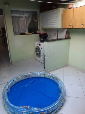 Imagem Casa em condomínio com 85 M², com 2 quartos sendo 1 suíte, copa cozinha com balcão tipo american...
