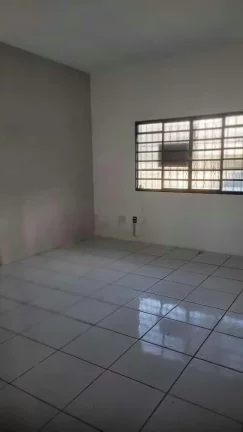 Imagem Galpão Comercial para Locação no Centro de Bom Jesus dos Perdões – 525 m² Construídos