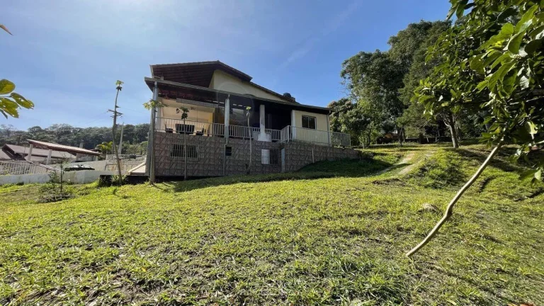 Imagem Chácara à venda no bairro Jundiaizinho (Terra Preta) - Mairiporã/SP