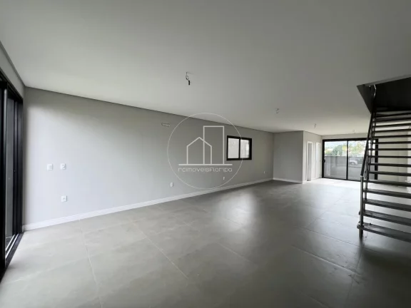 Imagem Casa / Sobrado para Venda em Florianópolis / SC no bairro Ingleses do Rio Vermelho