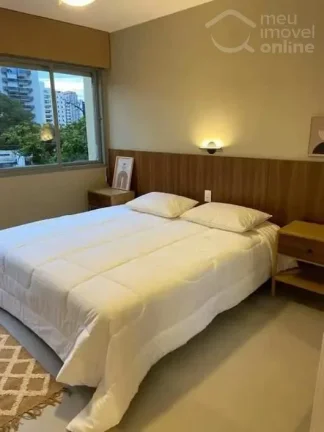 Imagem Apartamento a venda totalmente mobiliado com 3 dormitórios (1 suíte) e 1 vaga na Vila Olímpia, São Paulo