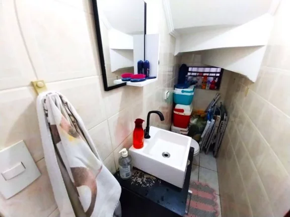 Imagem Sobrado com 2 dormitórios à venda, 95 m² por R$ 360.000,00 - Caiçara - Praia Grande/SP
