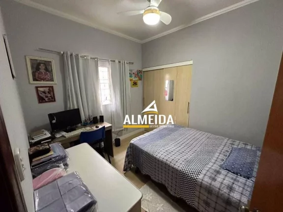Imagem Casa com 3 dormitórios à venda, 166 m² por R$ 690.000,00 - Consolação - Rio Claro/SP