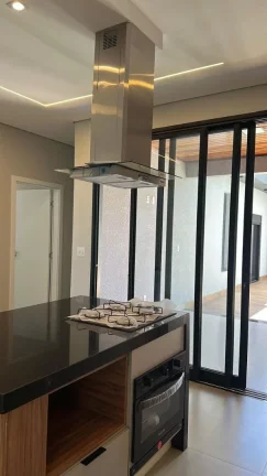 Imagem CASA TÉRREA - 3 DORM COM PISCINA - RESIDENCIAL JARDIM DOS LÍRIOS - PAULÍNIA