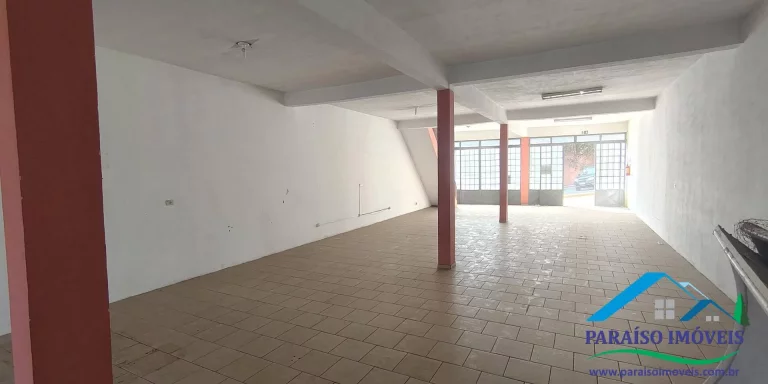 Imagem Espaço comercial versátil para venda em avenida de grande fluxo!