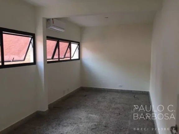 Imagem Sobrado Comercial com renda compatível - 271,5m²