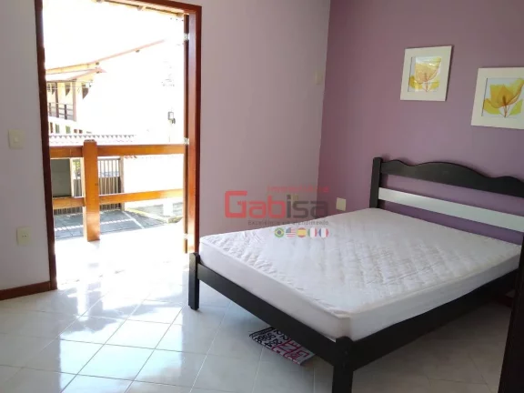 Imagem Casa com 2 dormitórios à venda, 140 m² por R$ 450.000,00 - Peró - Cabo Frio/RJ