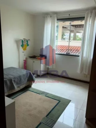 Imagem Linda casa situada na Praia da Costa com incríveis 274m2, 4 Quartos 2 suítes e um super lazer!!!