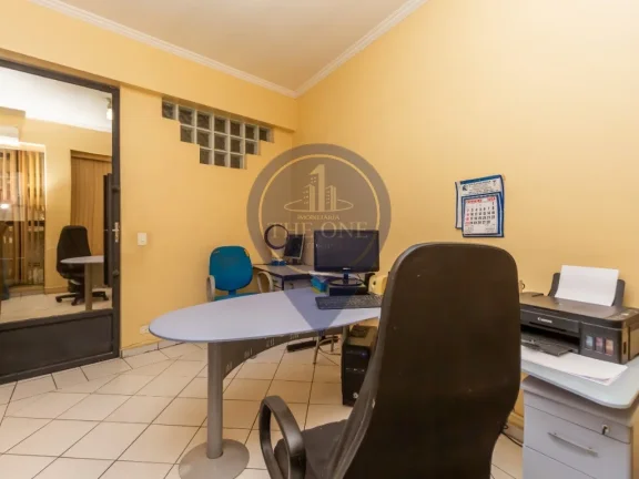 Imagem Excelente Casa Comercial à Venda em São Paulo-SP, Bairro Liberdade, 2 Salas, 6 Banheiros, 10 Vagas, 700m² Área