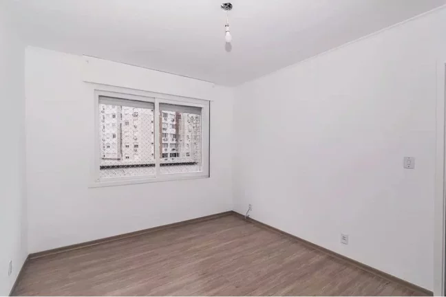 Imagem Apartamento à venda no bairro Vila Ipiranga - Porto Alegre/RS