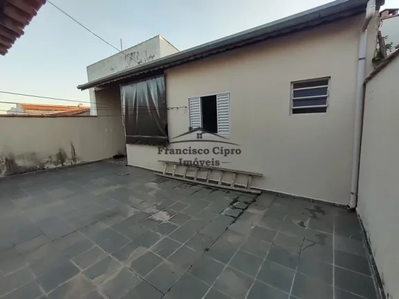 Imagem Casa à venda no bairro Vila dos Comerciarios - Guaratinguetá/SP