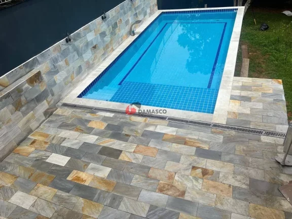 Imagem Sobrado à venda 4 Quartos, 3 Suites, 6 Vagas, 480M², Cerâmica, São Caetano do Sul - SP