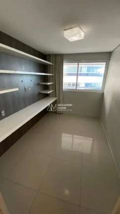 Imagem Apartamento a venda, Atlantis Beira Mar Fortaleza-CE. Vista mar.