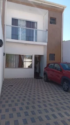 Casa Duplex à Venda em São João Batista BH, 3 Quartos, 117m²