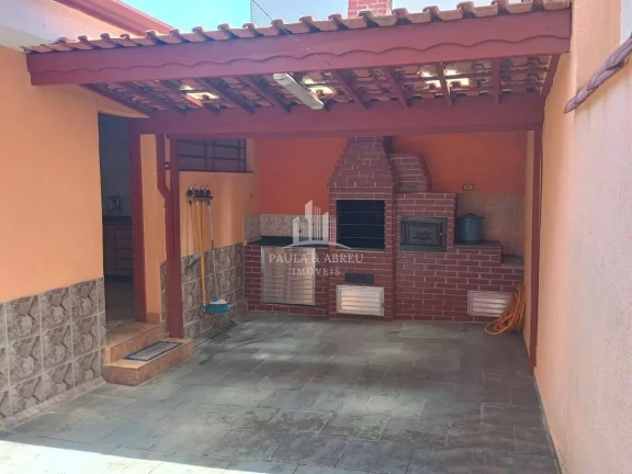 Imagem Excelente Casa 209m² (frente 11,5metros), Financia, 2 Dormitórios, Sala, Copa, Cozinha, 2 Banheiros, Área de Lazer com Churrasqueira na Vila Dirce, Mauá-SP
