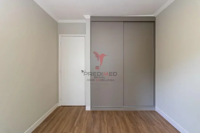 Imagem Vende-se no Morumbi, apartamento com 3 Quartos e 2 Vagas de Garagem