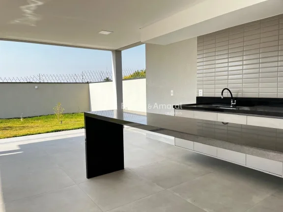 Imagem Casa nova em condomínio para venda em Valinhos S.P.