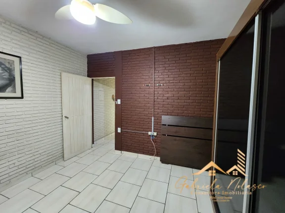 Imagem Casa estilo chácara perto do centro de Mogi Mirim