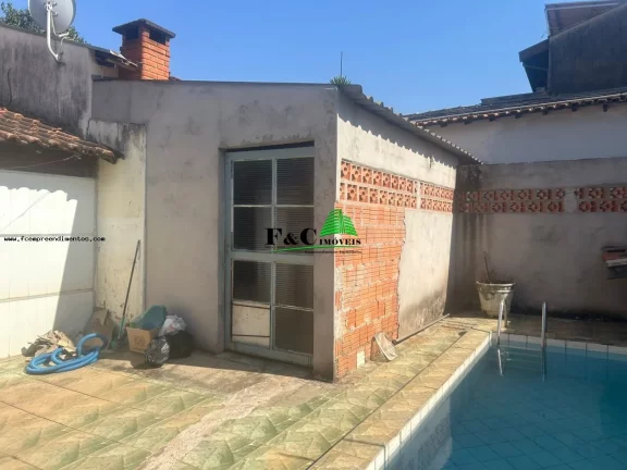 Imagem Casa para Venda em Limeira, Jardim Vanessa, 5 dormitórios, 2 banheiros, 2 vagas
