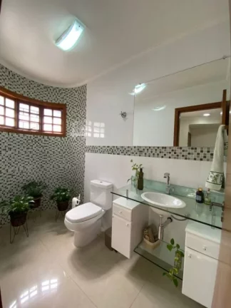 Imagem Sobrado com 2 dormitórios à venda, 190 m² por R$ 600.000,00 - Jardim Estela - Poá/SP