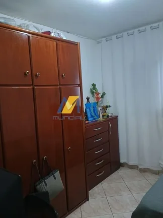 Imagem Casa à Venda com 204m², 3 dormitórios, 2 salas e 3 vagas!!!