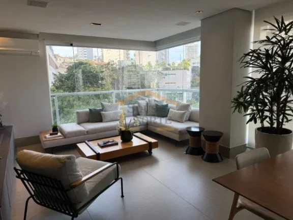 Imagem Apartamento mobiliado com 180 m², 3 dormitórios, sendo 3 suítes, 4 banheiros, 3 vagas e varanda. ...