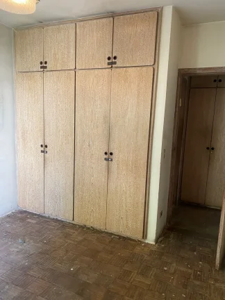 Imagem Apartamento 200 M², 4Q, 1 Suíte, Sala 2 Ambientes, 3 Banheiros, 2 Vagas, 631 Metros da estação do metrô, Brinquedoteca, Playground, Salão de Festas.