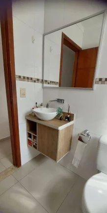 Imagem Casa com 2 dormitórios à venda, 100 m² por R$ 400.000,00 - Jardim Guilhermino - Guarulhos/SP