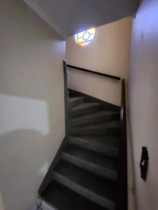 Imagem VENDO LINDO SOBRADO COM 03 DORMITÓRIOS NO RESIDENCIAL INGAI!