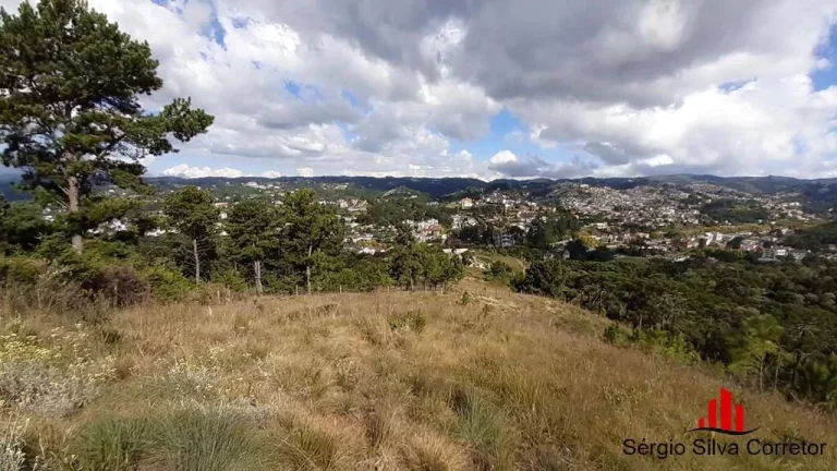 Imagem Terreno a Venda no Atalaia por R$ 450.000,00 em Campos do Jordão/SP.