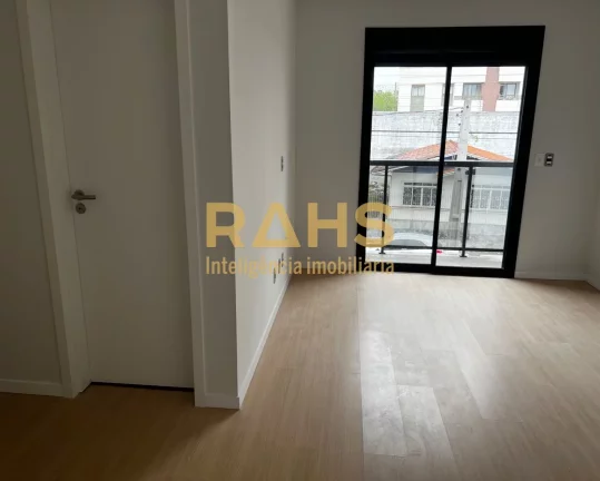 Imagem SOBRADO GEMINADO no AMÉRICA lateral da João Colin Lindo Geminado com 3 Suites na parte superior Pa...