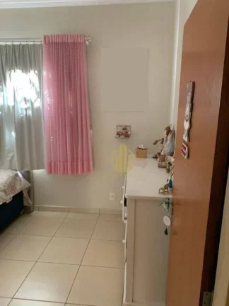 Imagem Casa 3 dormitórios - suíte - quintal - Jardim Mosteiro - Ribeirão Preto/SP