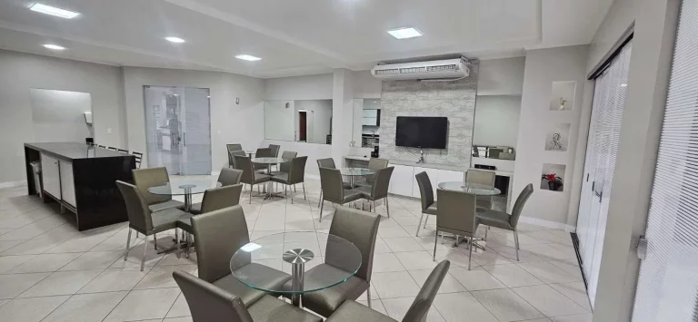 Imagem Apartamento à Venda, 126m2, 4 Dormitórios(1 suíte), 1 Vaga , Campinas - São José/SC