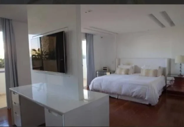 Imagem Casa Triplex Condomínio Interlagos de Itaúna
