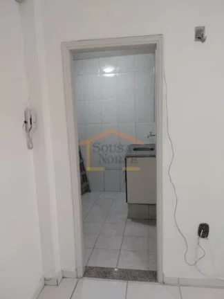 Imagem Apto com 3 dormitórios, sendo 1 suíte, sala ampla, sacada, banheiro social, cozinha, área de serv...