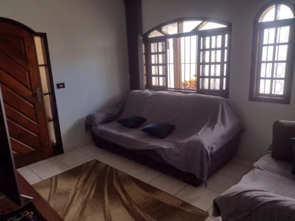 Imagem Casa com 3 dormitórios à venda, 203 m² por R$ 850.000,00 - Vila Maria Rosa - Ferraz de Vasconcelos/SP