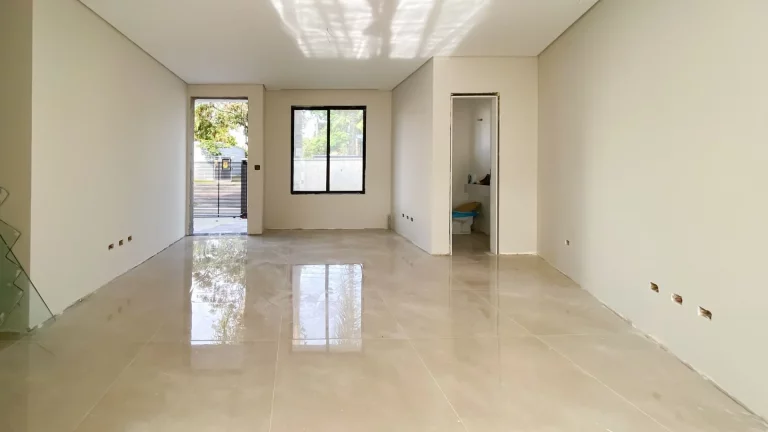 Imagem Sobrado novo com 175 m², 3 quartos sendo 1 suíte, amplo terraço à venda por R$ 1.250.000 - Jardim Social - Curitiba/PR