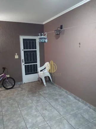 Imagem Casa com 3 dormitórios com suíte e Hidromassagem à venda, 130 m² por R$ 320.000 - Jardim Diva Tarlá de Carvalho - Ribeirão Preto/SP