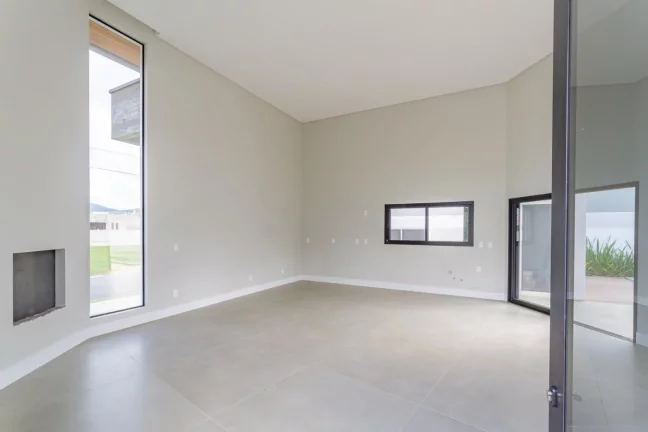 Imagem Casa em Condomínio para Venda em Camboriú / SC no bairro Santa Regina