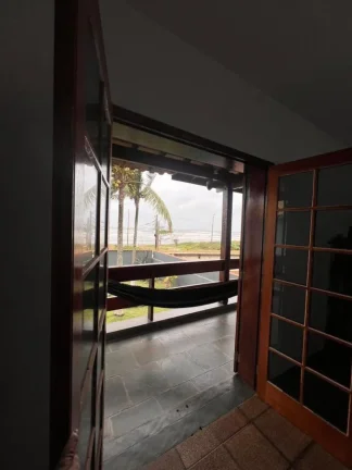 Imagem Casa para Venda em Itanhaém, Parque Augustus, 4 dormitórios, 4 suítes, 2 banheiros, 6 vagas