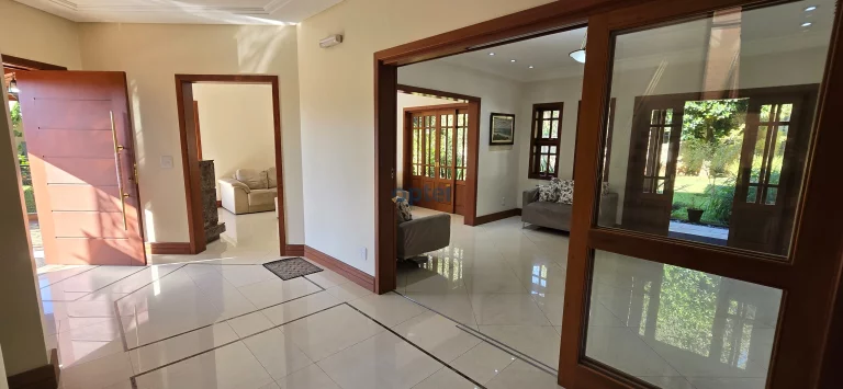 Imagem Casa Alto padrão em terreno de 2 lotes, 5 dormitórios (4 suítes) em condomínio fechado Forest Hills - Jd. Hollywood - São Bernardo do Campo