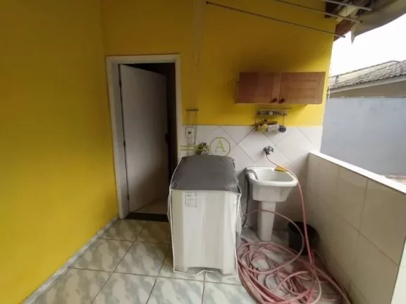 Imagem Casa térrea à venda em Peruíbe/SP Localizado à 880m da praia 3 dormitórios