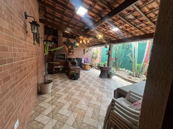 Imagem Sobrado com 3 dormitórios à venda, 215 m² por R$ 549.000,00 - Parque Residencial Marengo - Itaquaquecetuba/SP
